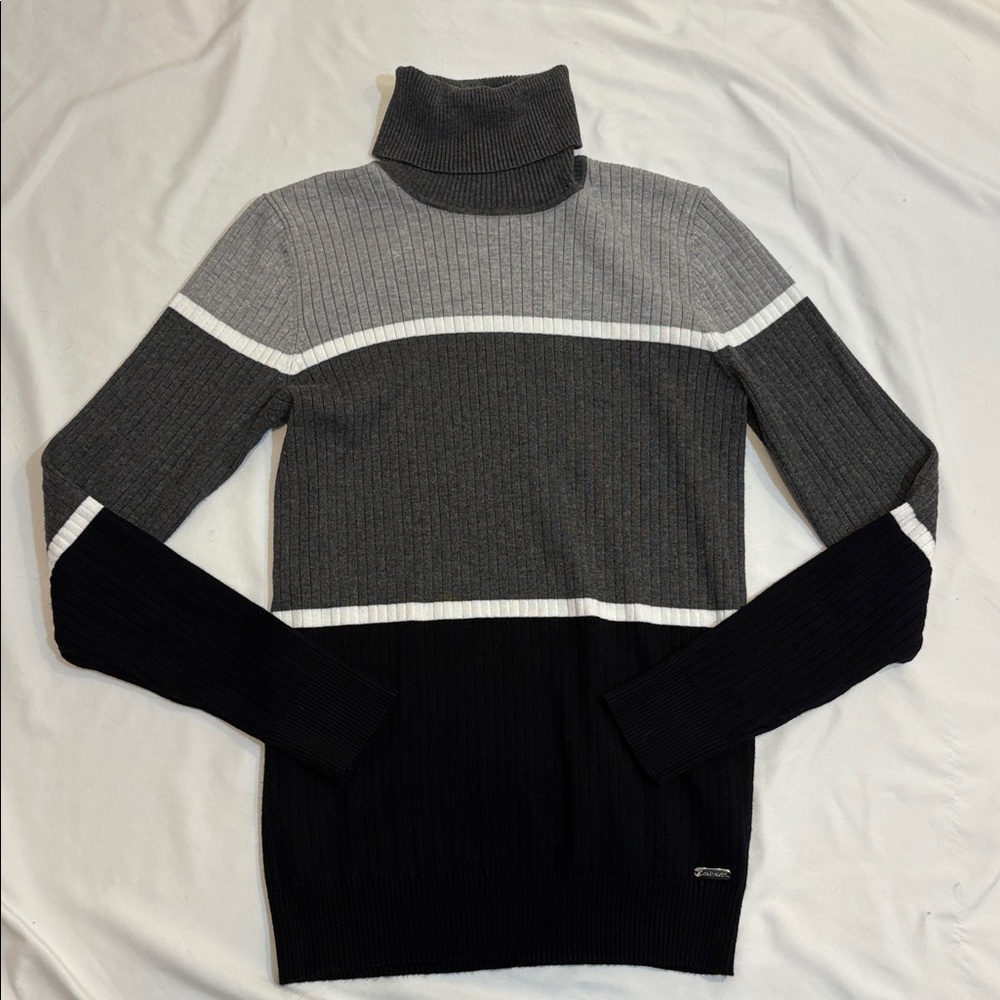 Two Matching Calvin Klein Color Block Stripe Turtlenecks, Bundle of 2, Small Set - Picture 3 of 9